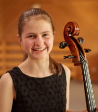 Esther Steinmeier, violoncelle